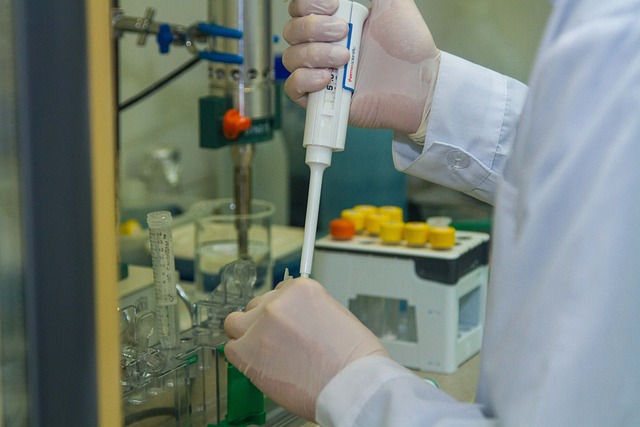 用于制備高回彈、高彈性聚氨酯軟泡和模塑泡沫的6000分子量聚醚